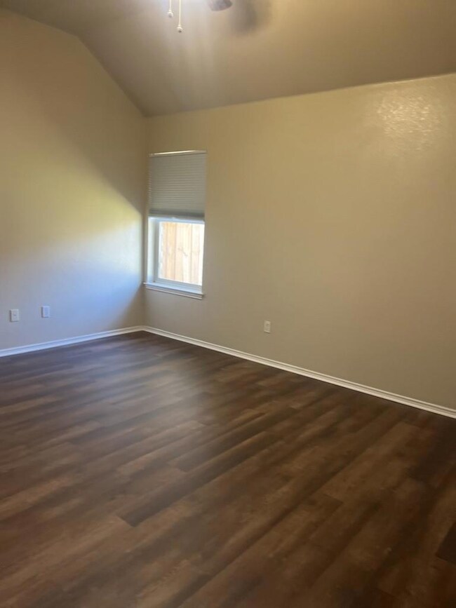 226 Rentz Place Cir, Weatherford, TX 76086 - photo 6