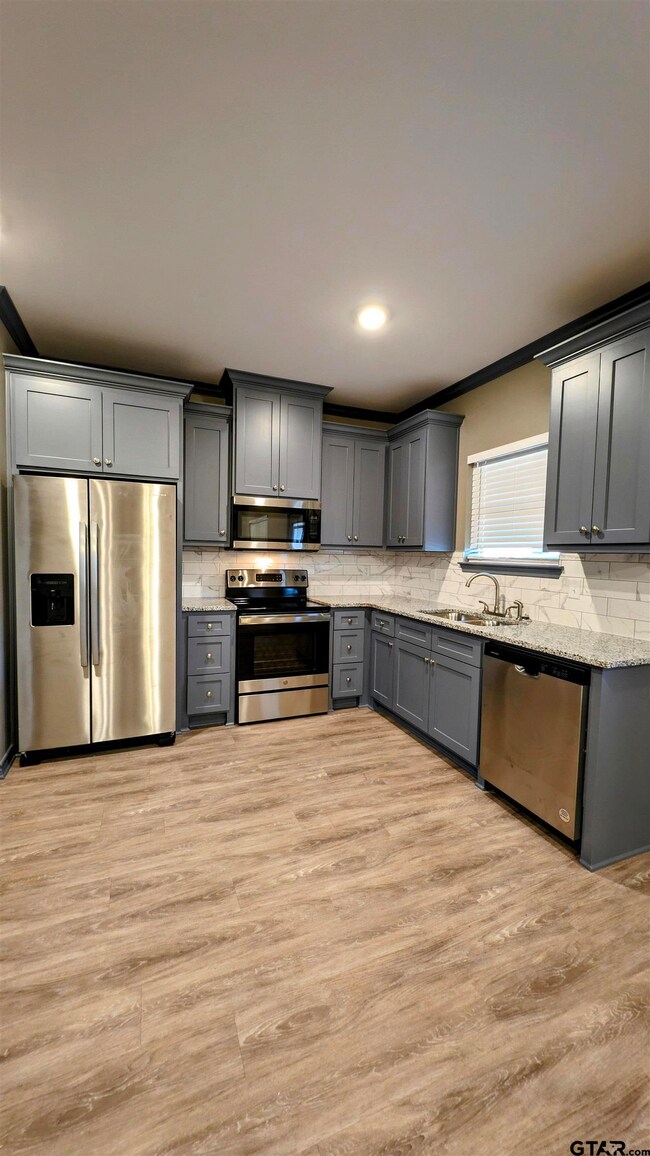 10651 County Road 210, Tyler, TX 75707 - photo 3