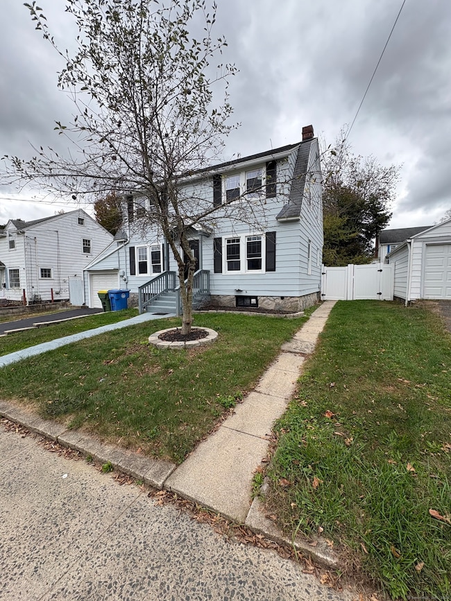 40 Marlboro St, Waterbury, CT 06705 - photo 2