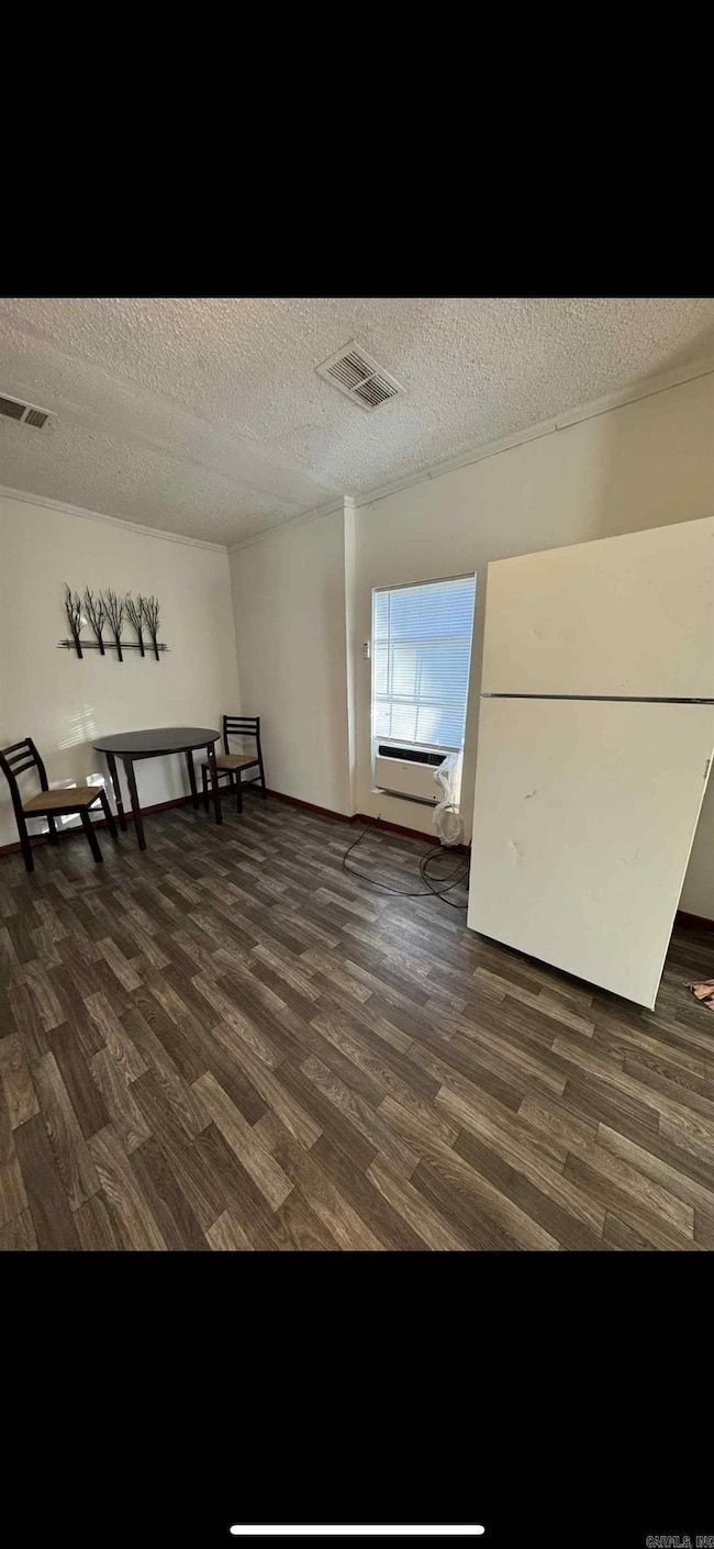 228 S 3rd St, Benton, AR 72015 - photo 3