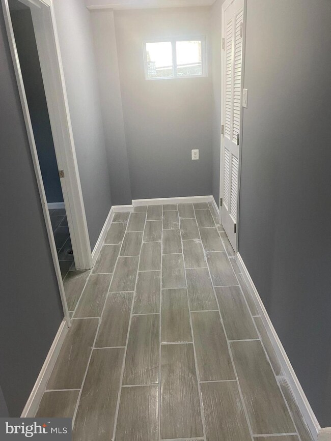 9500 Mazzoni Ave, Lanham, MD 20706 - photo 7