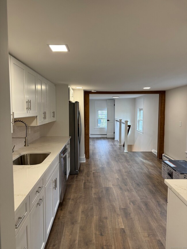 141 Washington Rd unit 2, Woodbury, CT 06798 - photo 7