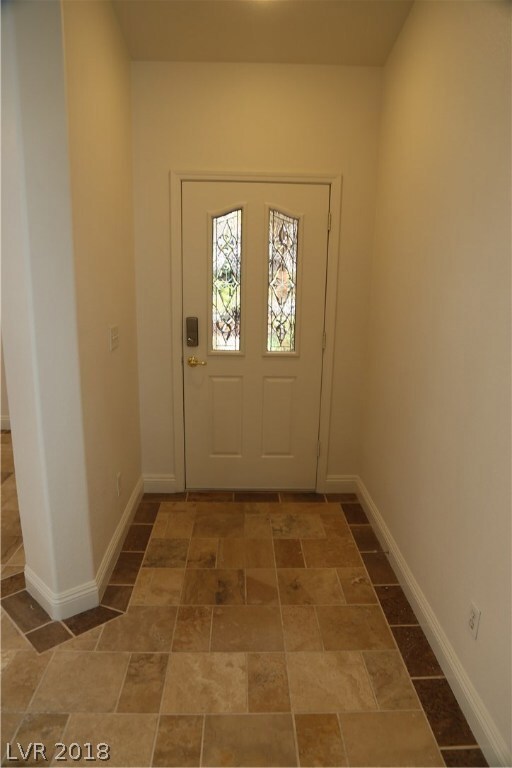 2700 Prism Cavern Ct, Henderson, NV 89052 - photo 4