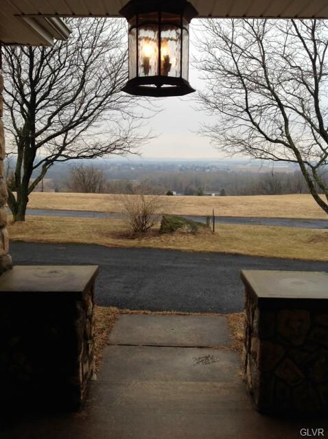 295 Crown View Ave, Stockertown, PA 18083 - photo 7