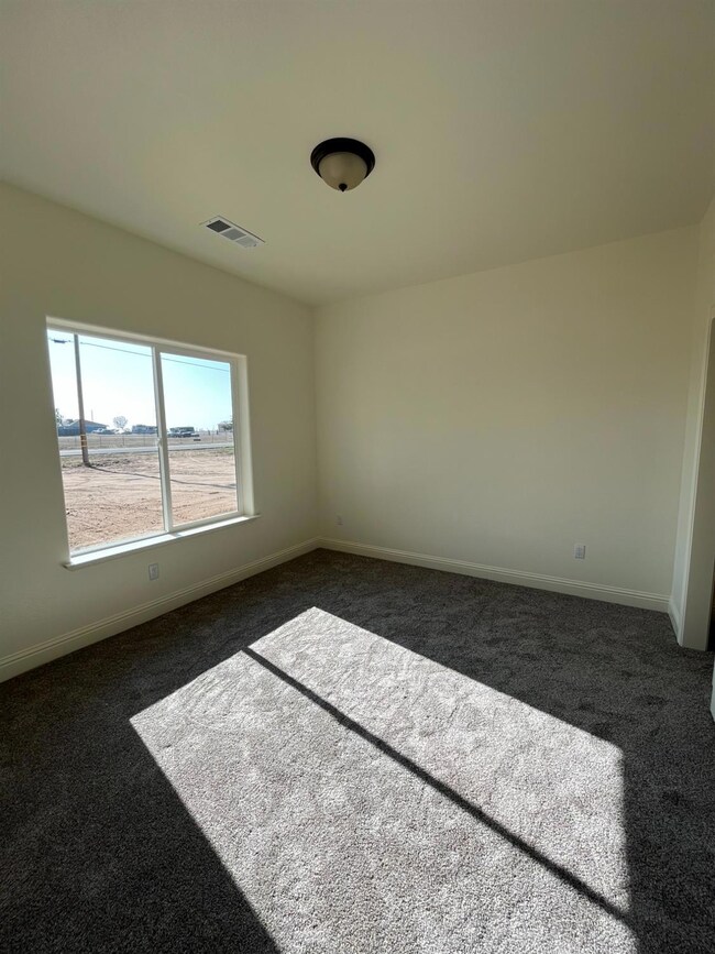 30551 Sunnyside Ave, Madera, CA 93638 - photo 6