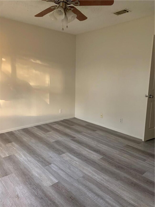 12316 Cahone Trl B Trail unit B, Austin, TX 78729 - photo 7