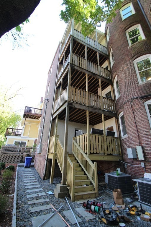 177 Winthrop Rd unit 2, Brookline, MA 02445 - photo 5