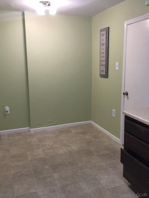 548 North Cir, Bethlehem, PA 18018 - photo 4