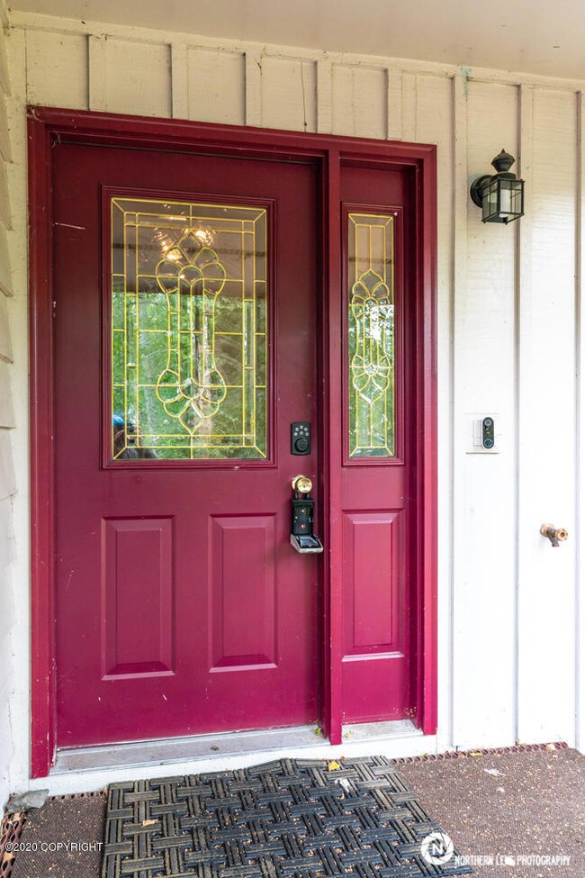 Exterior Entry