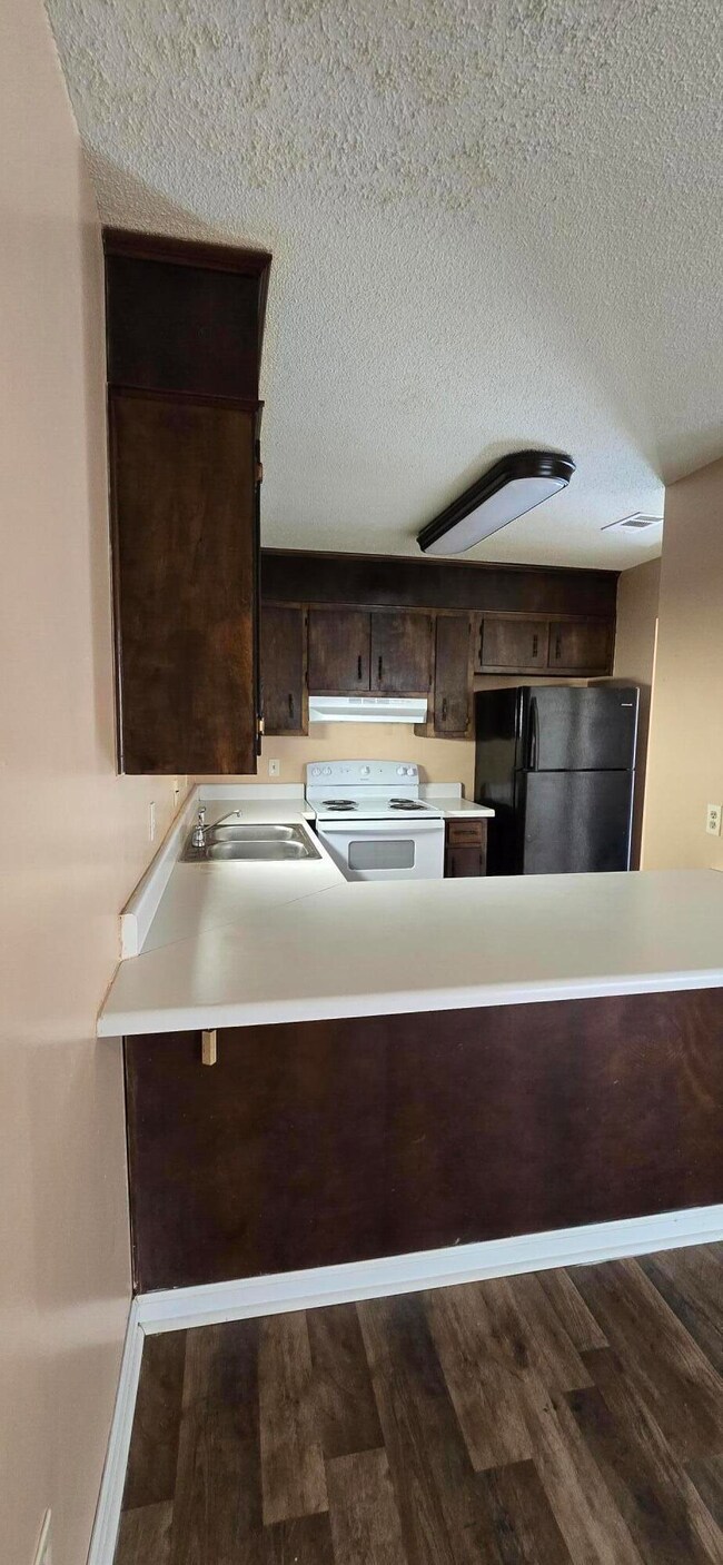 803 Ruby St unit 4-B, Jackson, SC 29831 - photo 2