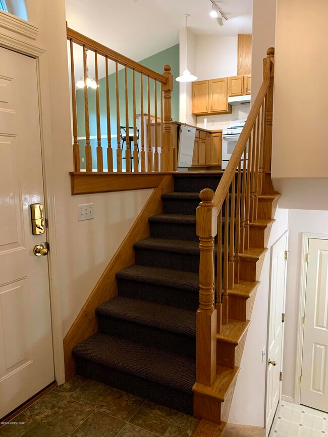 8214 Mentra St unit 2, Anchorage, AK 99518 - photo 3