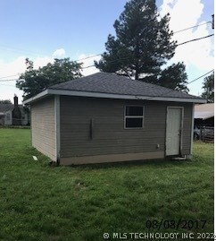 306 E Elm Ave, Eufaula, OK 74432 - photo 4