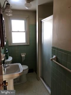 3127 Mckently St, Reading, PA 19605 - photo 7