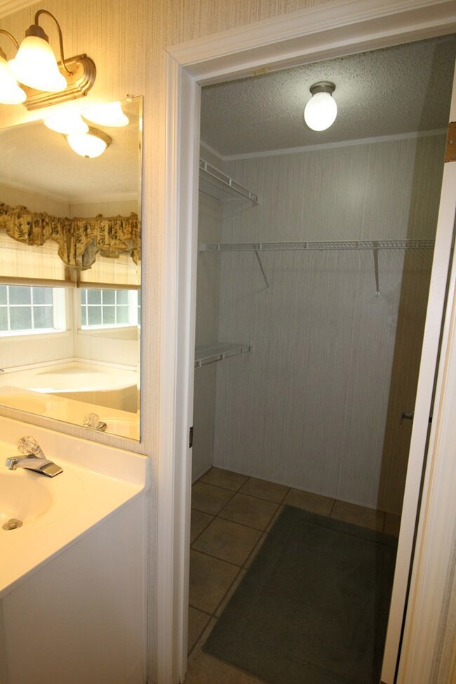 110 Middle Rd, Sylvester, GA 31791 - photo 7