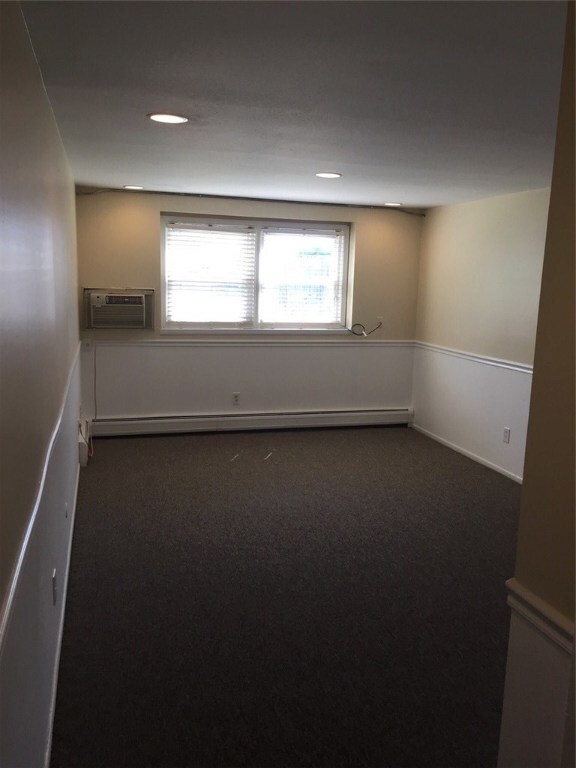 29 Woodbine St unit A3, Pawtucket, RI 02860 - photo 4