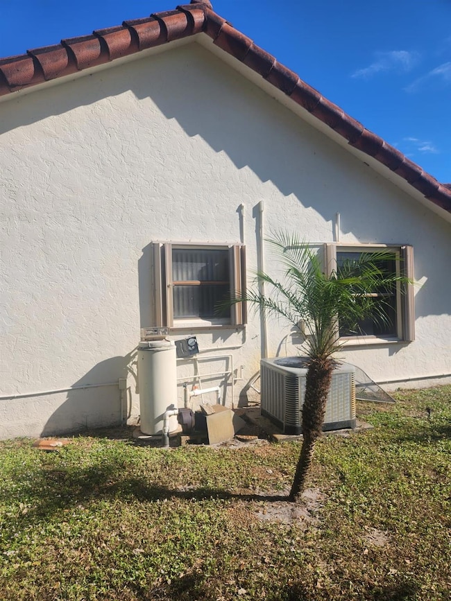 9332 Laurel Green Dr, Boynton Beach, FL 33437 - photo 4