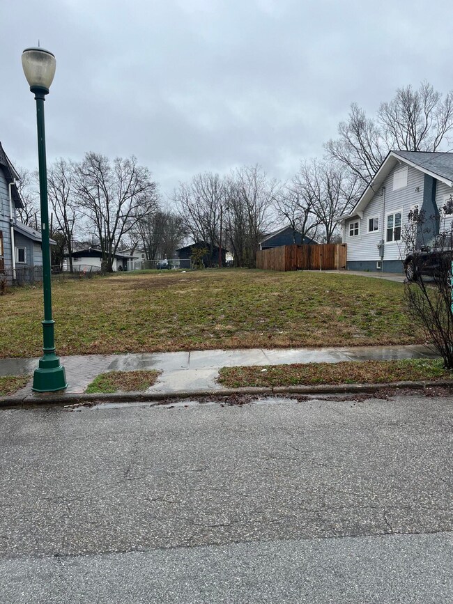 2103 E 12th St, Chattanooga, TN 37404 - photo 2