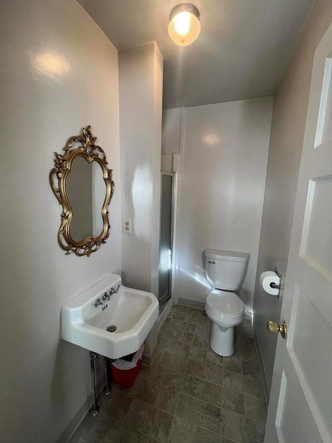 3125 Summers Ln, Klamath Falls, OR 97603 - photo 5