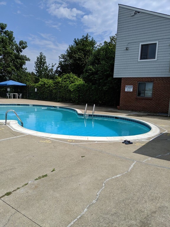 700 Governors Dr unit 37, Winthrop, MA 02152 - photo 3