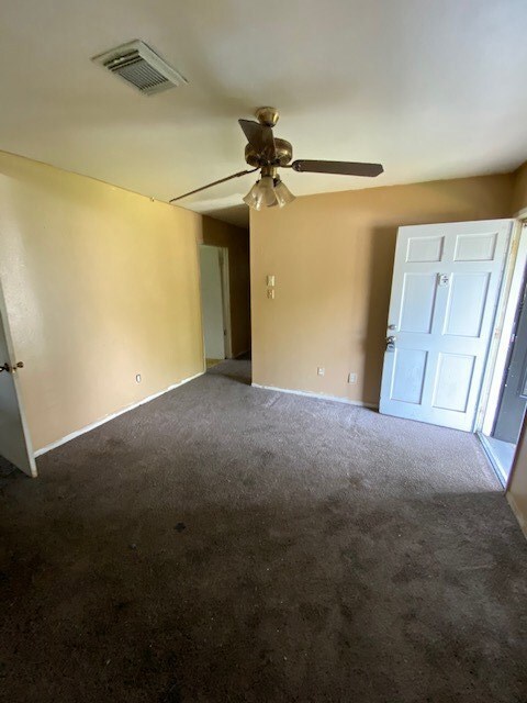 811 Grenshaw St, Houston, TX 77088 - photo 2