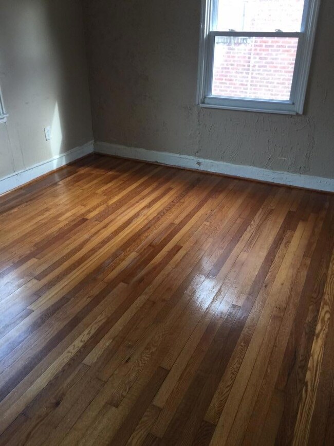 bedroom 2nd floor