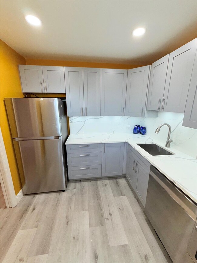 2801 N Palm Aire Dr unit 604, Pompano Beach, FL 33069 - photo 7