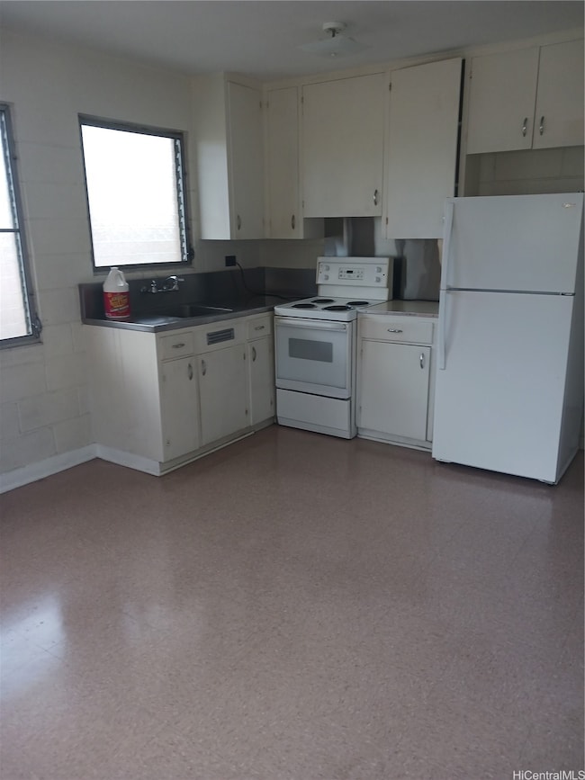 Living and Kitchen area