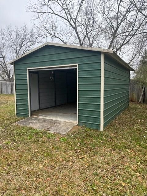 1605 Ivy Dr, Dothan, AL 36301 - photo 2