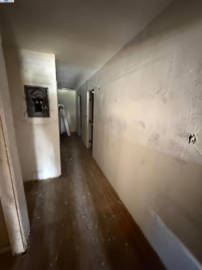 1567 Glazier Dr, Concord, CA 94521 - photo 4