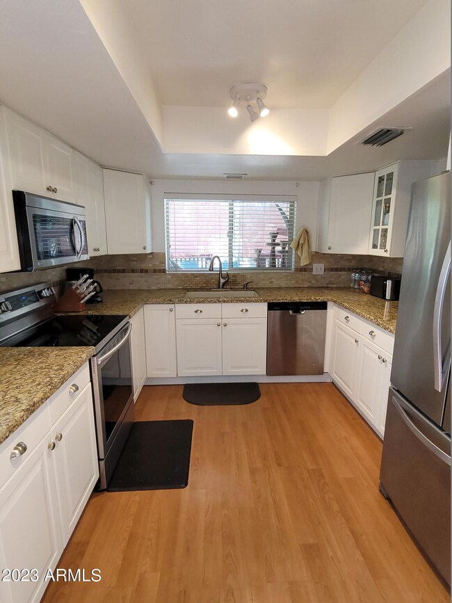 2128 S Ash Cir, Mesa, AZ 85202 - photo 6