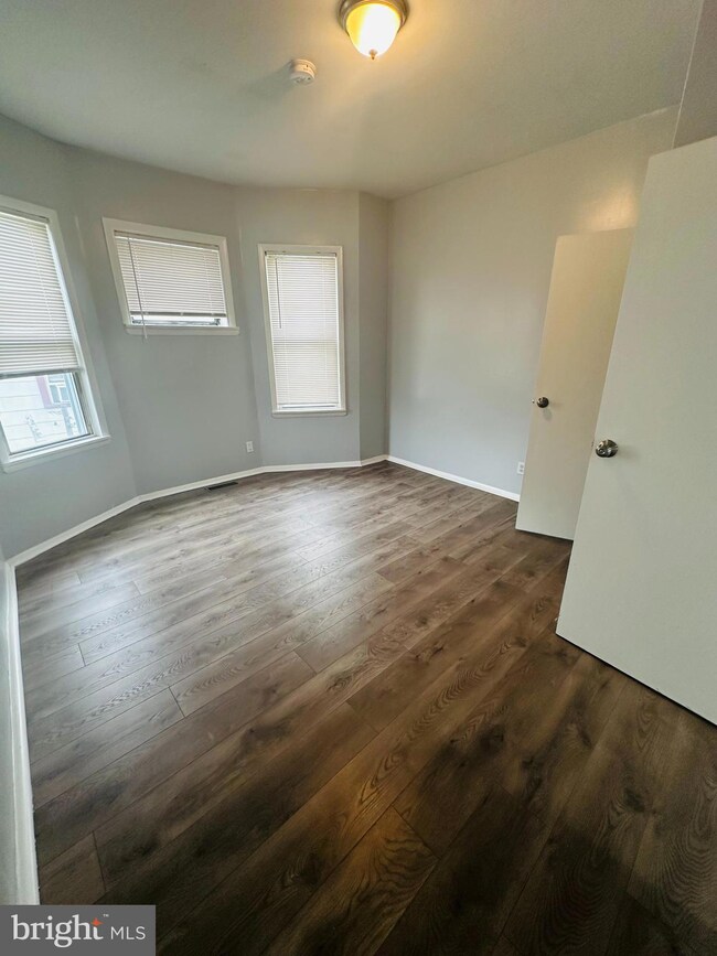 928 Pitman Ave unit 1, Darby, PA 19023 - photo 6