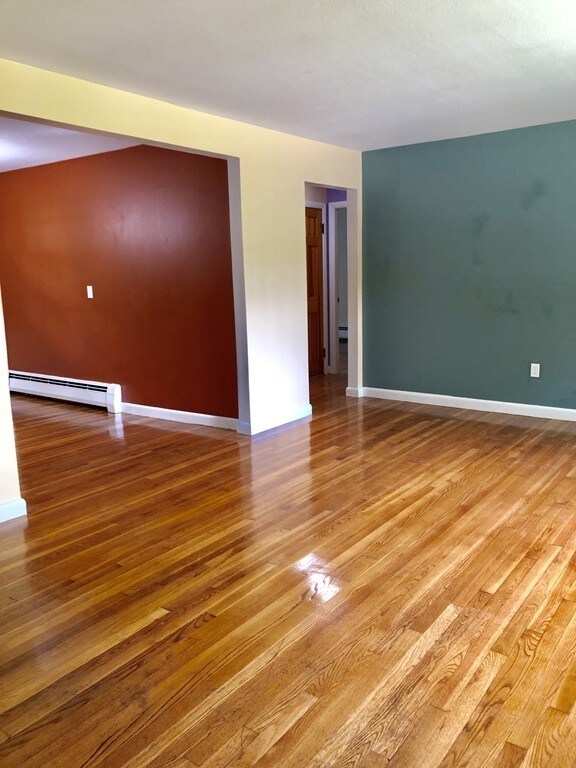 49 Nelson Dr unit B, Randolph, MA 02368 - photo 2