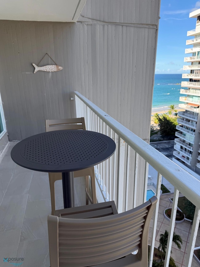 Torre 2 Coral Beach 2 unit 1411, Carolina, PR 00979 - photo 3