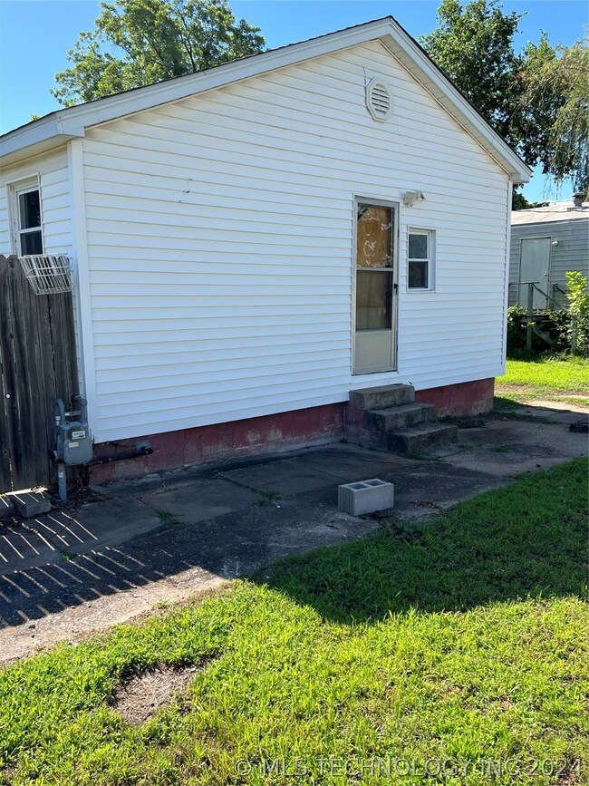 Rear facing West
