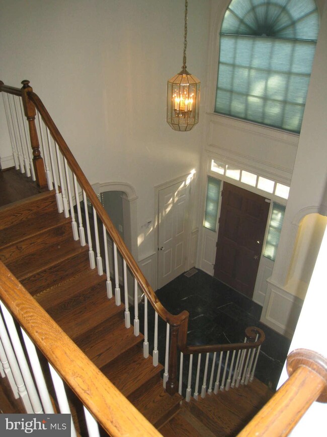 430 Park Ave, Falls Church, VA 22046 - photo 2