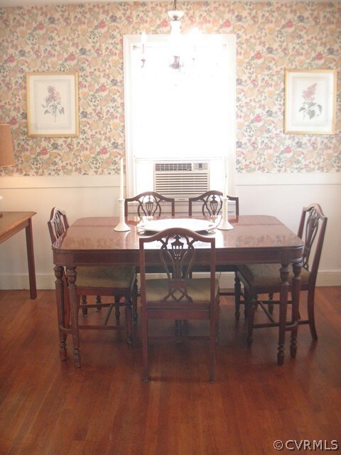 Formal Dining Rom