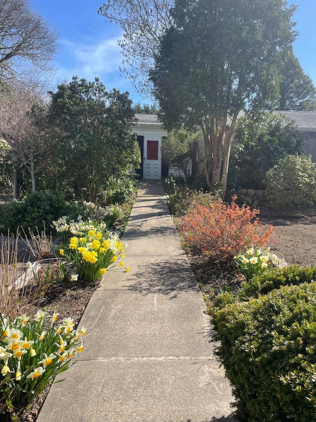 209 Union St, Yarmouth Port, MA 2675 - photo 3