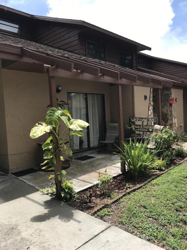1110 Gary Hunt Rd unit D, Cocoa, FL 32926 - photo 5