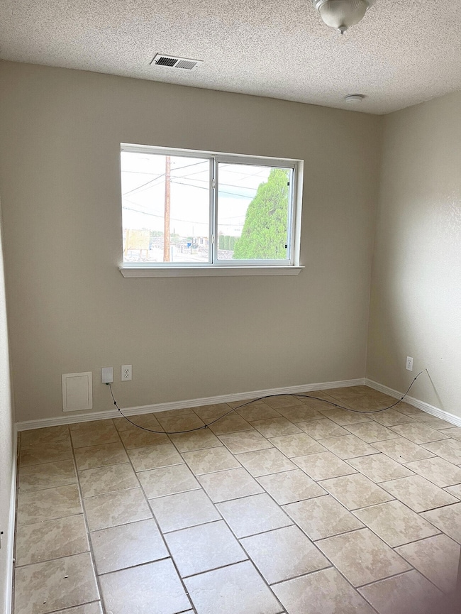 4016 Moonlight Ave unit B, El Paso, TX 79904 - photo 4