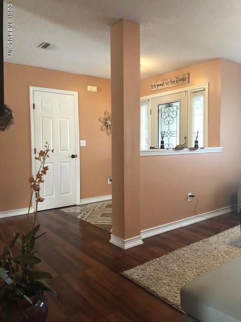 5348 Vivera Ln, Jacksonville, FL 32244 - photo 5