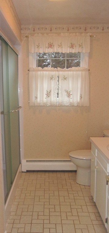 15 Earl Ln, Swansea, MA 02777 - photo 6