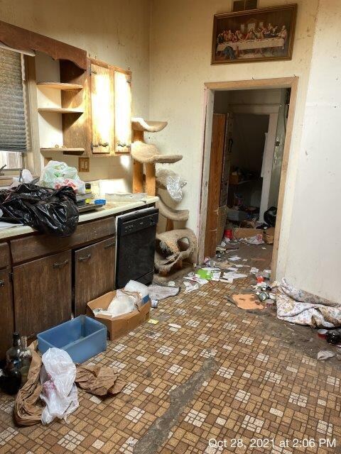 3225 Water St, Whitehall, PA 18052 - photo 5