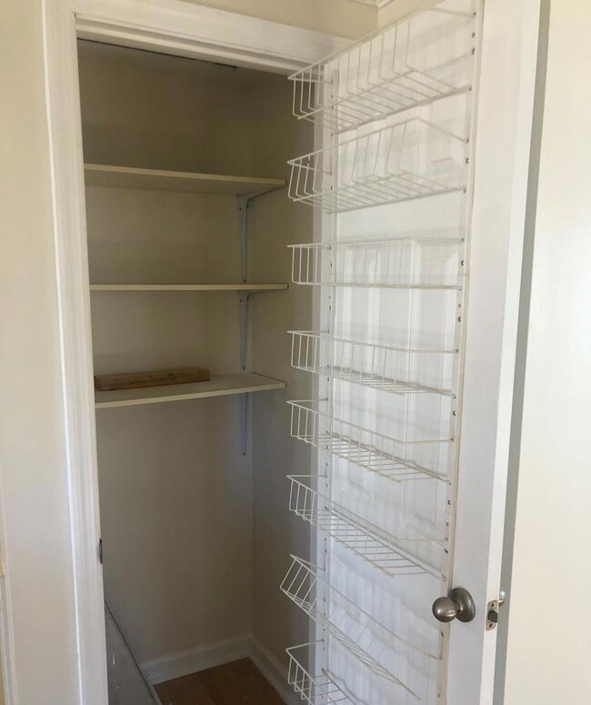 2054 Wildcat Rd, Sparta, TN 38583 - photo 7