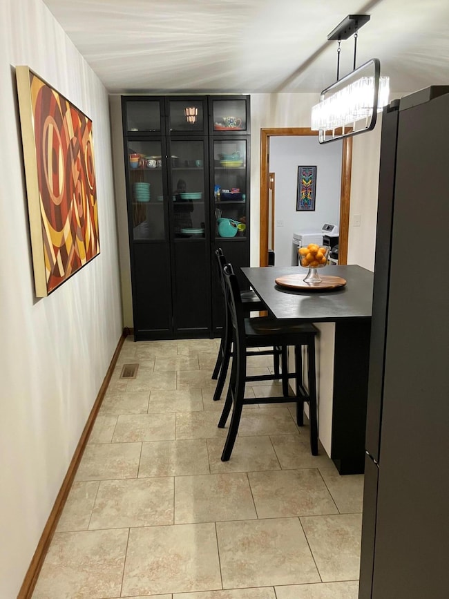 905 Collins Ln, Frankfort, KY 40601 - photo 7