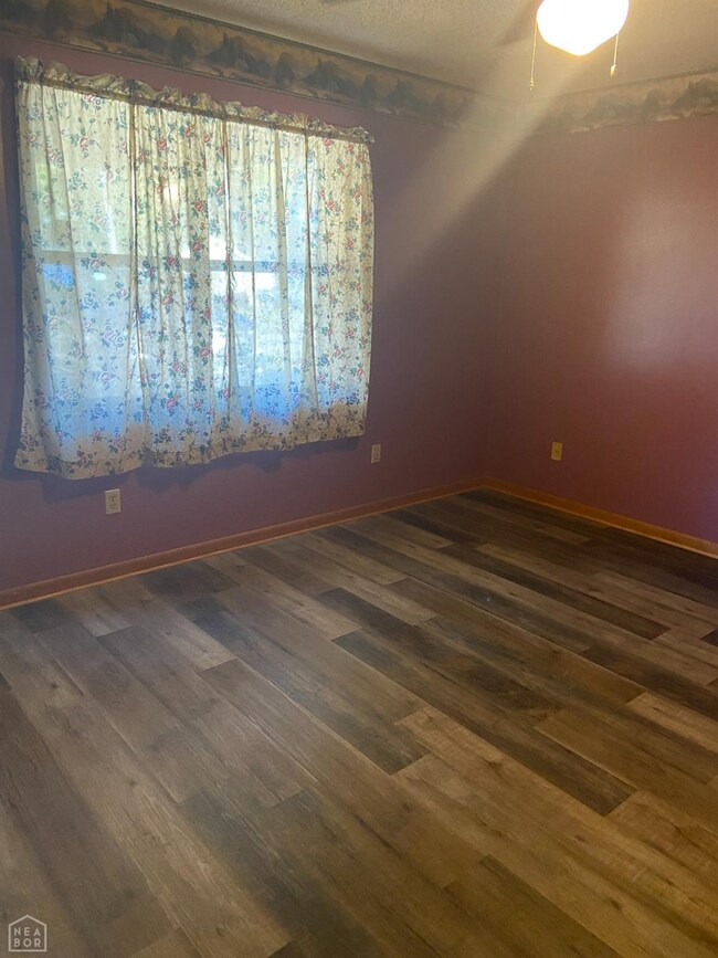 222 Royale Dr, Jonesboro, AR 72401 - photo 2