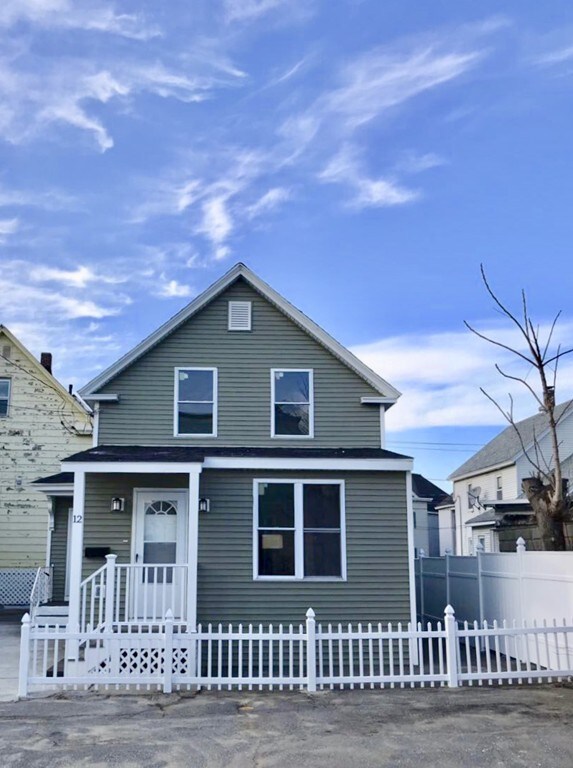 12 Dalton Ct, Lowell, MA 01850 - photo 2