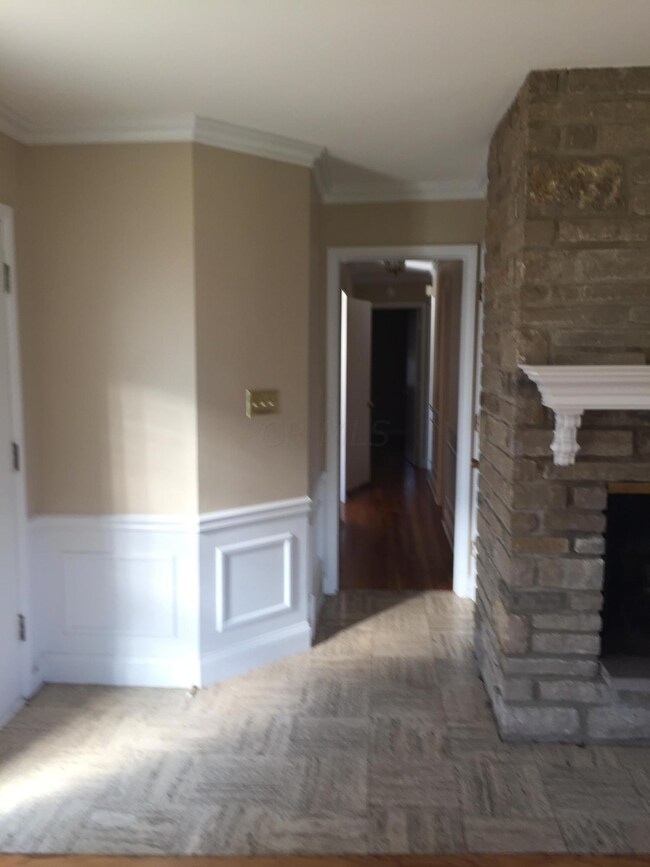 1730 Living Room