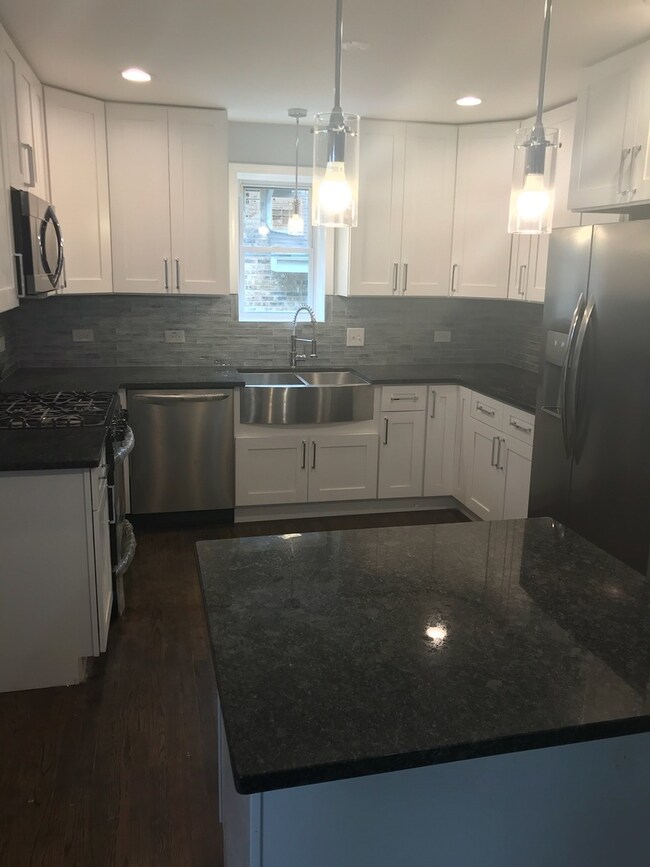 18444 Perth Ave, Homewood, IL 60430 - photo 7