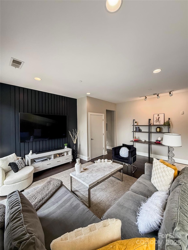 300 Magnolia Ave unit 206, Charlotte, NC 28203 - photo 5