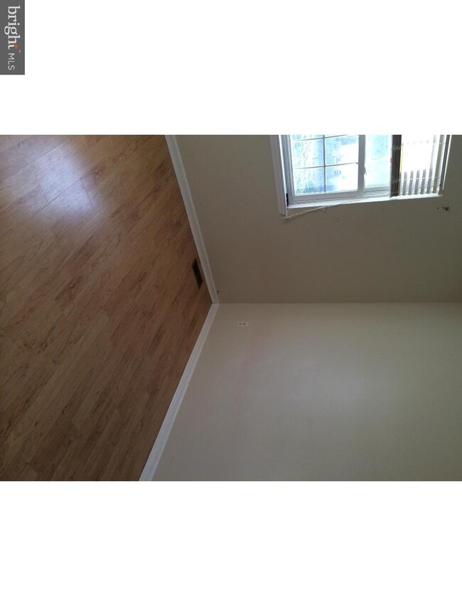 119 Kendall Ct, Reading, PA 19608 - photo 4